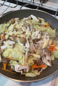 合挽肉と野菜の味噌マヨネーズ炒め