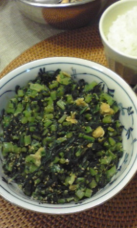 めんつゆだけ!大根葉の炒め物