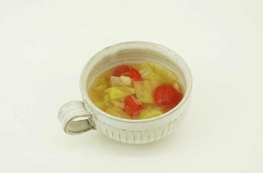 春キャベツとトマトのスープの画像