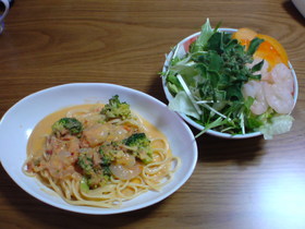 ぷりぷり♪えびのトマトクリームパスタ