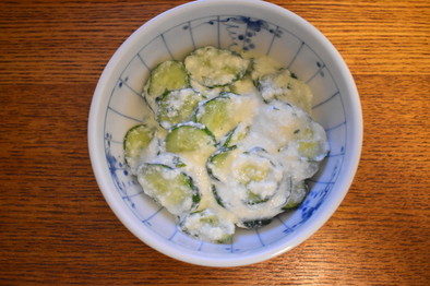 きゅうりとミントの豆腐和えの写真