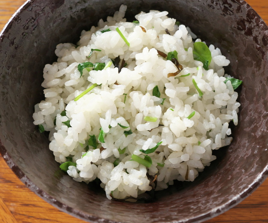 クレソンの塩昆布ご飯の画像