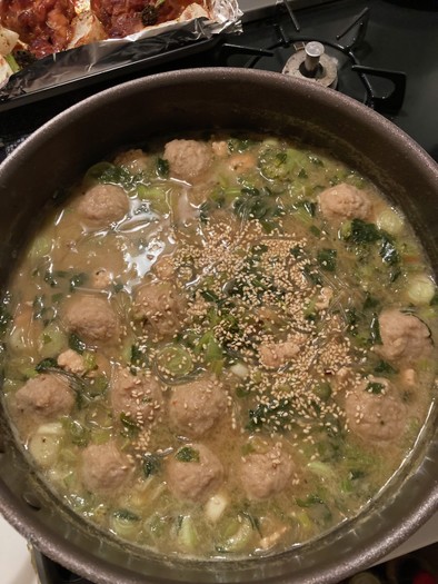 肉団子と小松菜の春雨坦々スープの写真