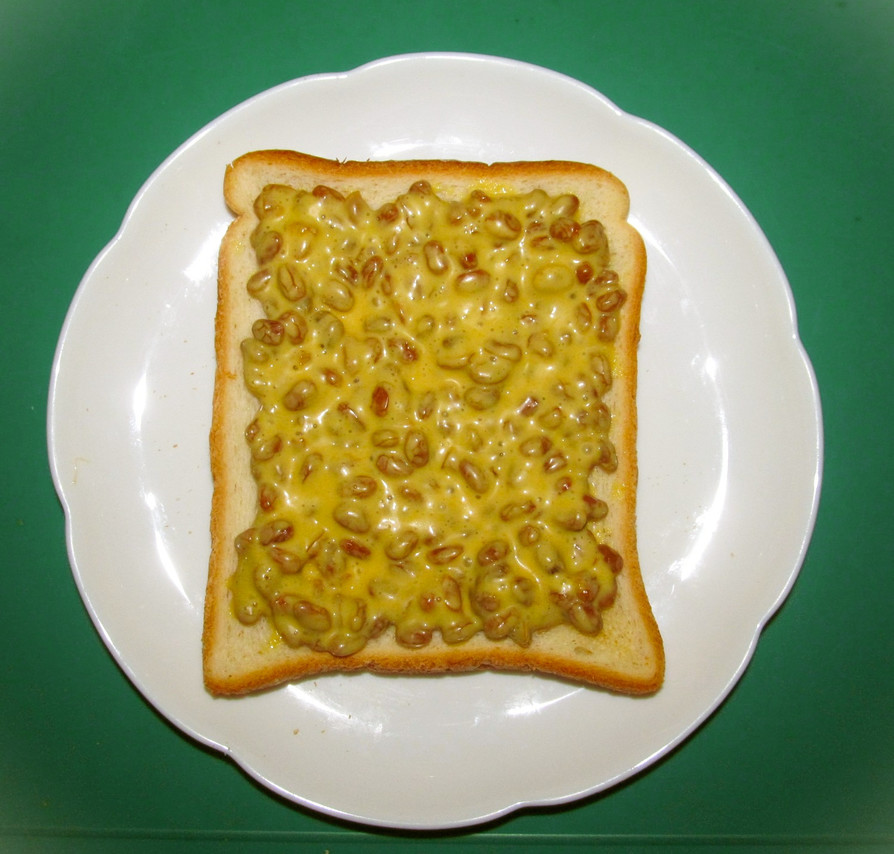 「マヨ納豆トースト」の画像