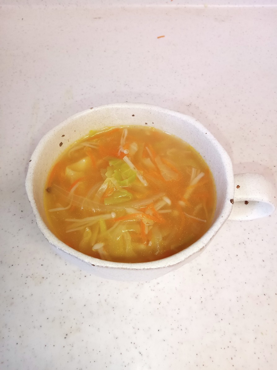 えのきとせん切り野菜の塩麹スープの画像