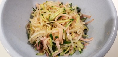 簡単 モヤシ中華サラダの写真