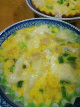 レンジで簡単!カップでツナチーオムレツ♪