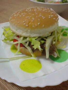 チキンバーガー