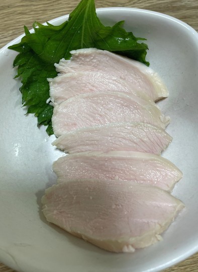 鶏ハム　超簡単　柔らかい　炊飯器レシピの写真