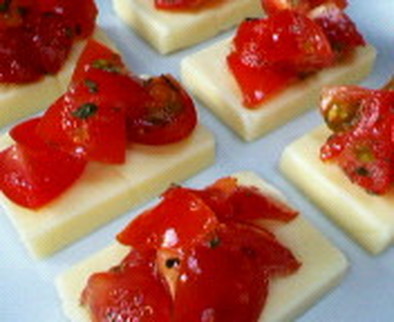 スマートチーズのフレッシュトマトのせの写真