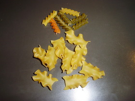 ☆パスタは賢い湿気防止ヘルパー♪