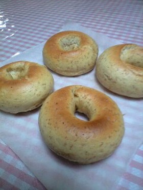HBで簡単まぜまぜ全粒粉入りベーグル