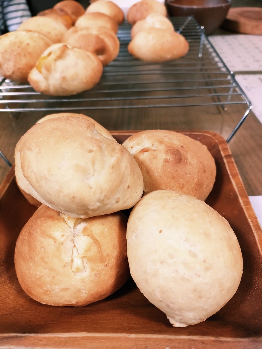 ホームベーカリーオートミール惣菜パンの画像