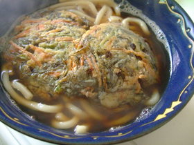 もずくのかき揚げ入り うどん!