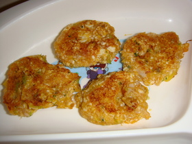 ツナと野菜の豆腐ハンバーグ