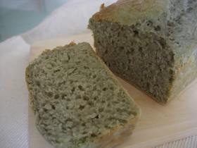 野菜ジュースで簡単ケーキ