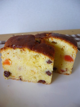 ラム酒漬けドライフルーツのパウンドケーキ