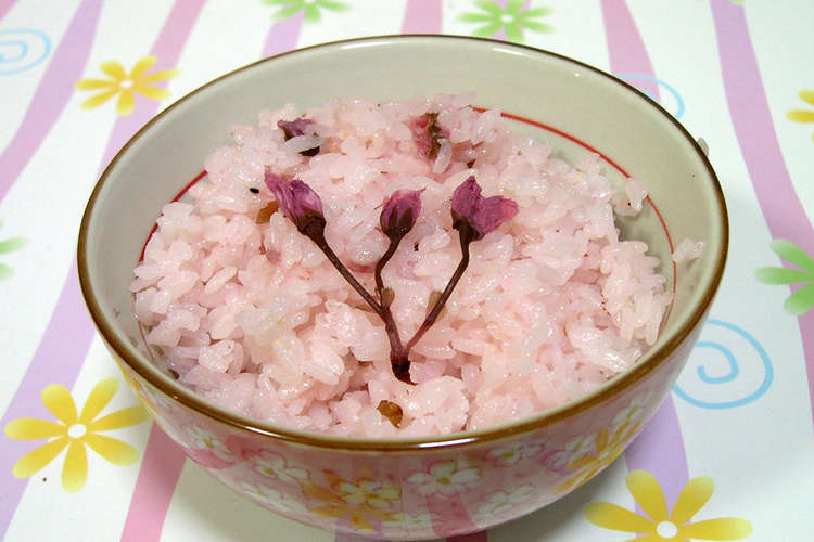 桜ご飯 レシピ 作り方 By はやみちゃん クックパッド 簡単おいしいみんなのレシピが368万品