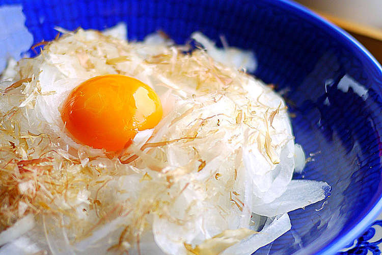 新玉葱と鰹節の月見オニオンスライス レシピ 作り方 By Putimiko クックパッド