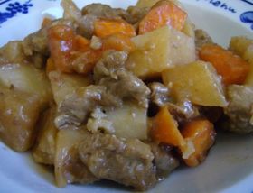 焼肉のたれで簡単豚肉と根野菜煮