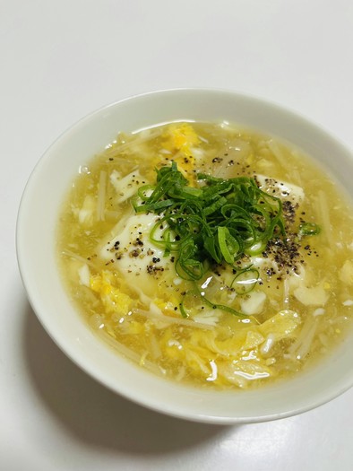 豆腐とえのきのかき玉スープの写真
