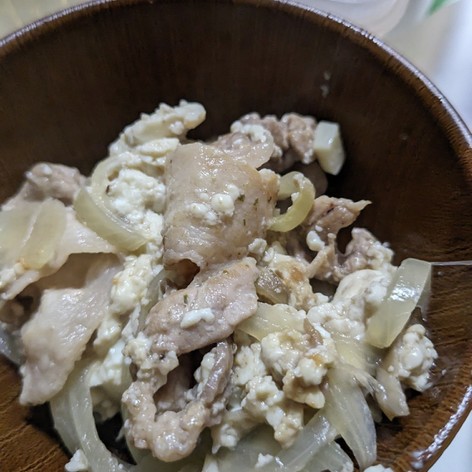 ZEPPIN★豚肉と豆腐の旨々丼