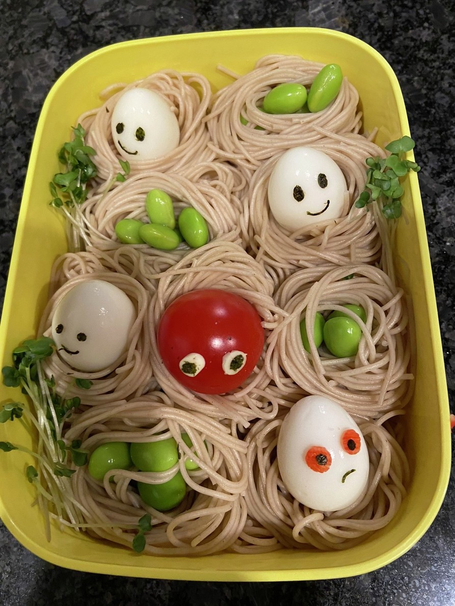 デコ弁当　謎の卵(お肉なし)の画像