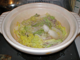 豚肉と白菜の重ね土鍋蒸し【減塩メニュー】