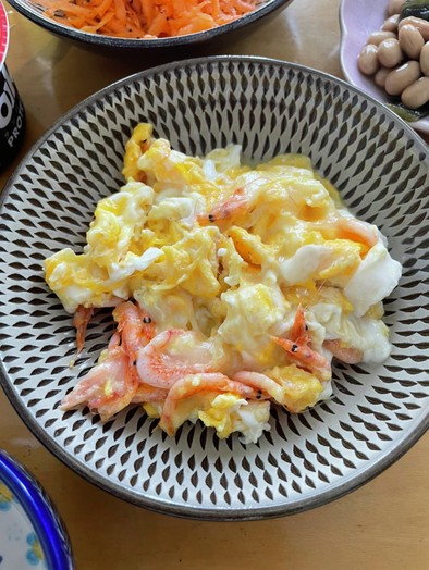 オムレツの 具は桜蝦 チーズ入りの写真