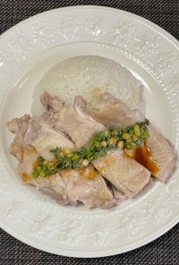 カオマンガイ　(海南鶏飯)