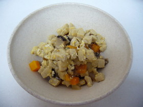 炒り豆腐♪高野豆腐で♪