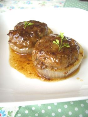 玉ねぎカップのハンバーグ♪