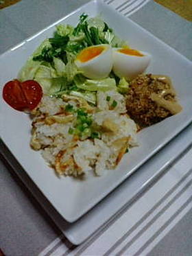 さっぱり混ぜご飯~あまった油揚げで~
