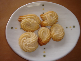 レモン味で絞り出しクッキー