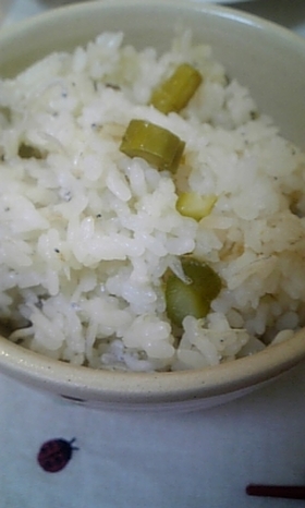 簡単♪アスパラとしらすの炊き込みご飯