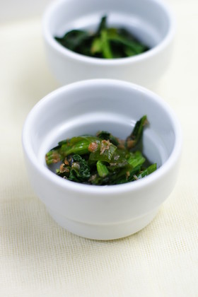ほうれん草とわかめのポン酢和え