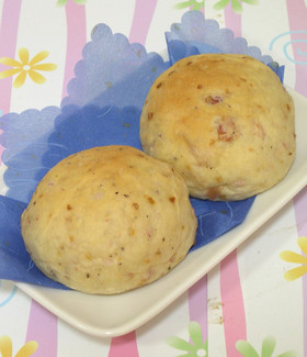 オニオンベーコンパン