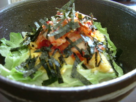 キムチとふんわり卵の丼ぶり