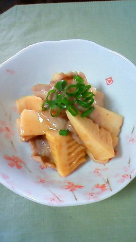 旨い!たけのこと豚バラのニンニク味噌炒め