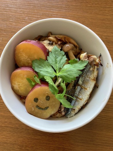 サツマイモ太郎の秋の味覚丼の写真