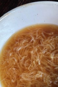 千切りキャベツの味噌スープ