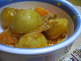 新じゃがと豚肉のケチャップ煮