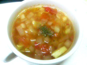 残り物で!ミネストローネ風コンソメスープ