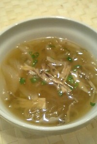 オニグラ風！新タマネギの味噌スープ