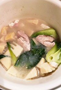 旬の筍で作る中華スープ「腌篤鮮」