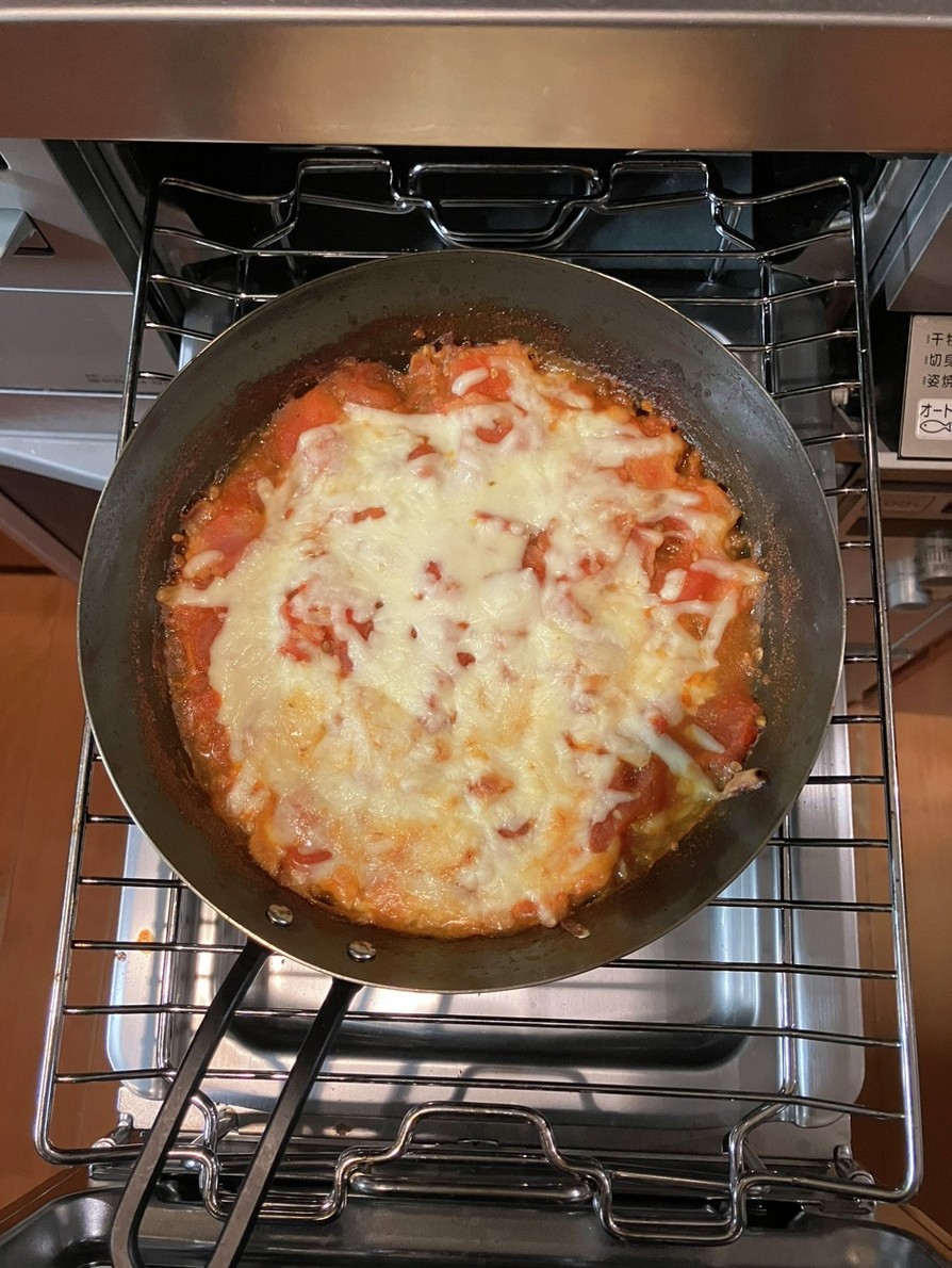 トロットロ♪トマトとベーコンのチーズ焼きの画像