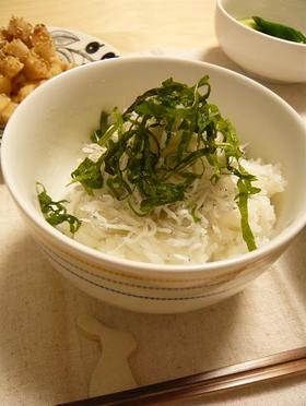今が旬!!母直伝の簡単しらす丼