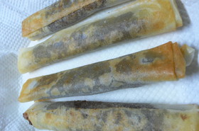 胡麻団子風味の小倉春巻