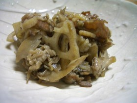 れんこんと豚肉の炒めもの