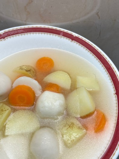 電解水素水でつくる根菜類の元気スープの写真